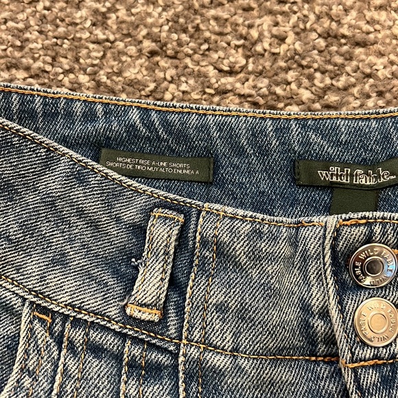 NWT High Rise Shorts - Picture 3 of 6